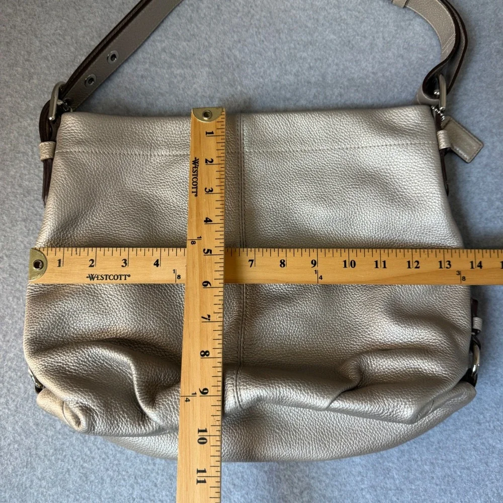 Coach F15064 Metallic Silver Pebbled Leather Bag Shoulder  Hobo‎ Designer Womens